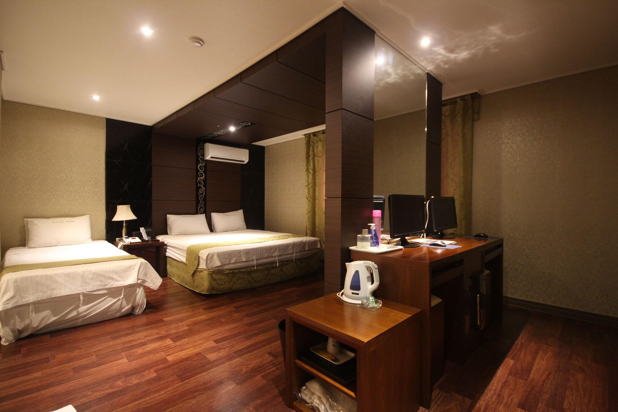 Sono Hotel Кёнджу Экстерьер фото